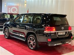 تويوتا لاندكروزر